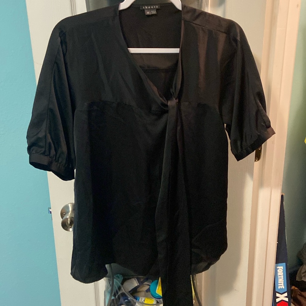 THEORY Black Top W/ Tie Size Med